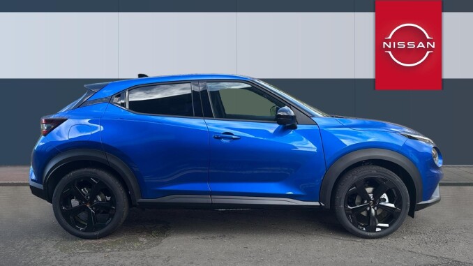 Nissan Juke 1.0 DiG-T N-Connecta 5dr [Revised] Petrol Hatchback - Image 5